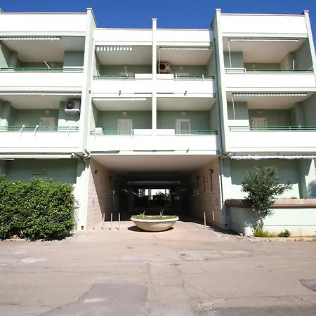 アパート Acquamarina ガリポリ