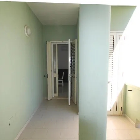 Acquamarina アパート