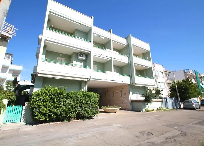 Acquamarina アパート ガリポリ